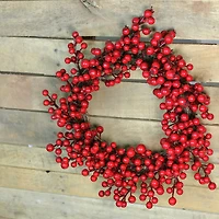 16" Artificial Red Berries Wreath, Unlit