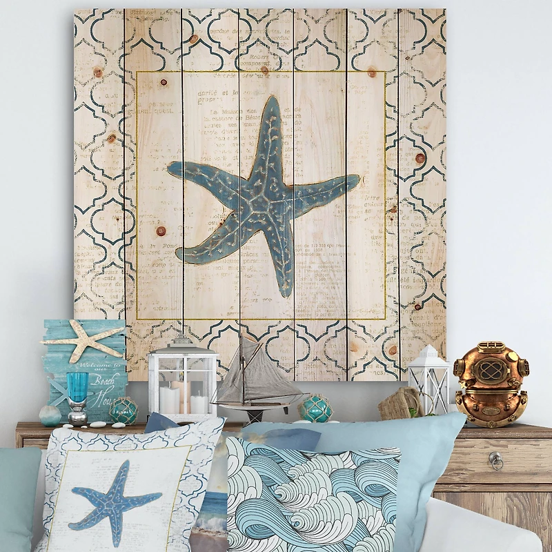 Designart - Navy Starfish with Gold