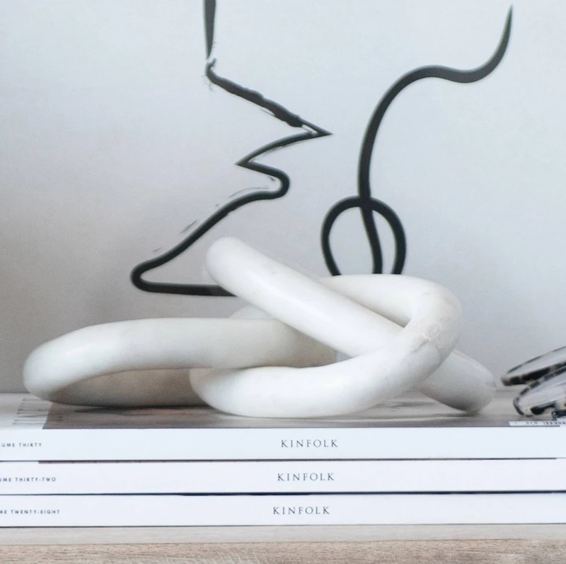 Hello Honey® 13" Decorative Marble Chain Link Figurine