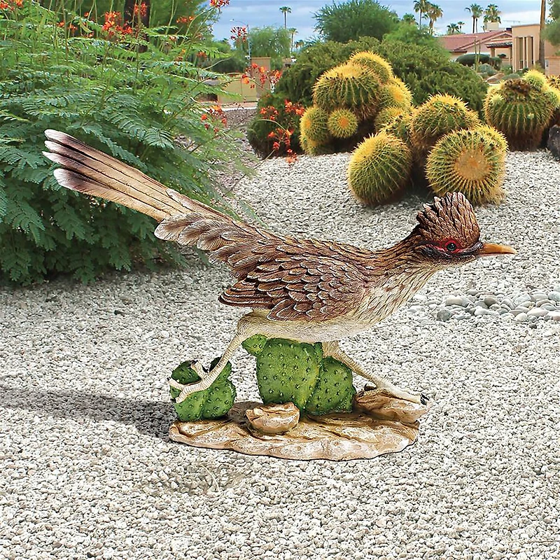 Design Toscano 19" The Great Roadrunner Statue
