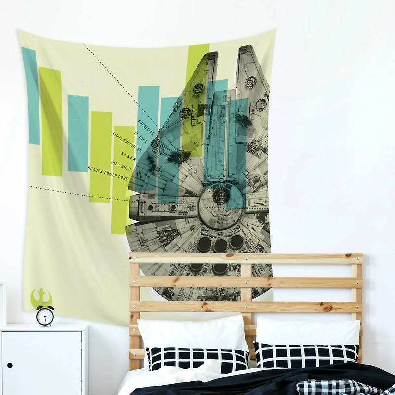 RoomMates Star Wars Millennium Falcon Tapestry