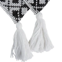 DII® Diamond Lattice Throw