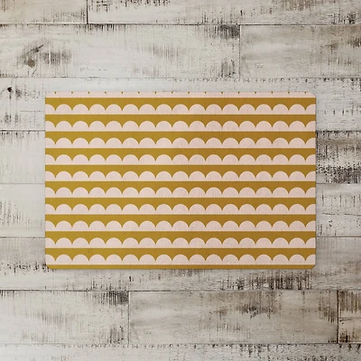 Scalloped Circle 27" x 18" Floor Mat