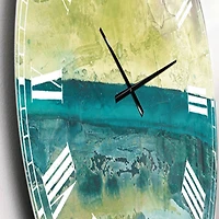 Designart 'Beyond The Horizon I Traditional Wall Clock
