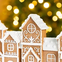Glitzhome® 12" Christmas Resin Gingerbread Townhouse Table Decor