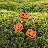 Glitzhome® 39.5"H Halloween Metal Triple Pumpkin with Spring Bats Yard Stake