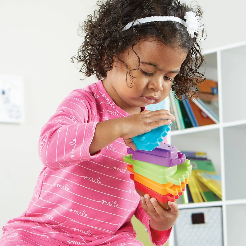 Learning Resources Spike the Fine Motor Hedgehog Rainbow Stackers