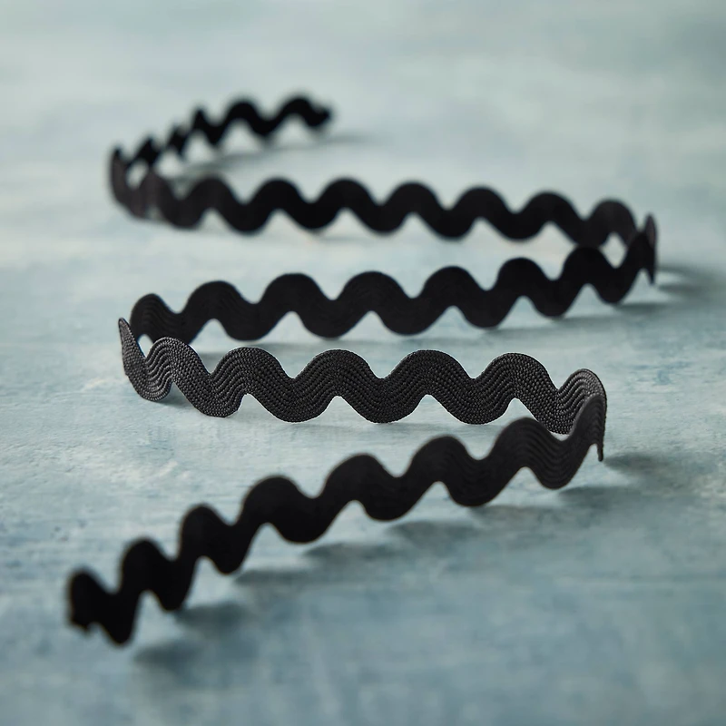 5/8" x 4yd. Ric Rac Trim Ribbon by Celebrate It® Classic