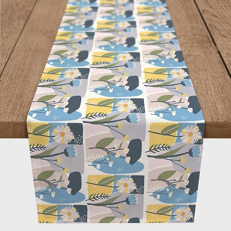 Floral Shapes Indoor/Outdoor Table Runner