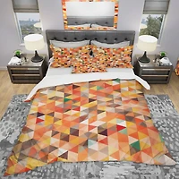 Designart 'Abstract Triangle' Modern Bedding Set