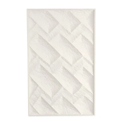 White metal geometric dimensional wall décor