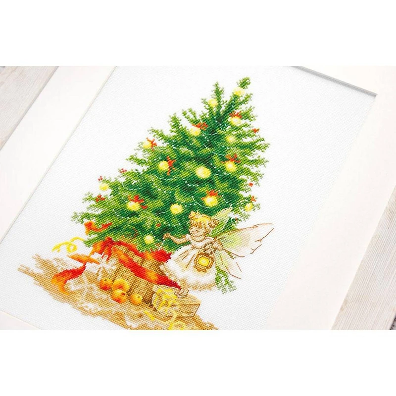 Luca-S Christmas Tree Counted Cross Stitch Kit