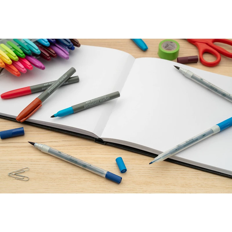 Art Alternatives Silver Fine Permanent Marker Set