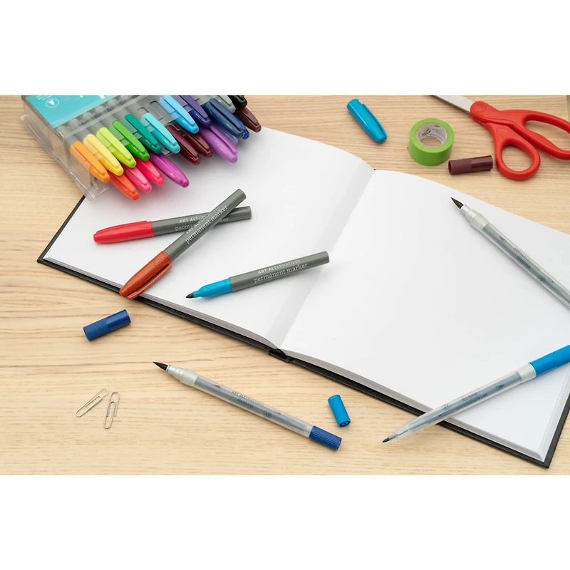 Art Alternatives Gold Fine Permanent Marker Set