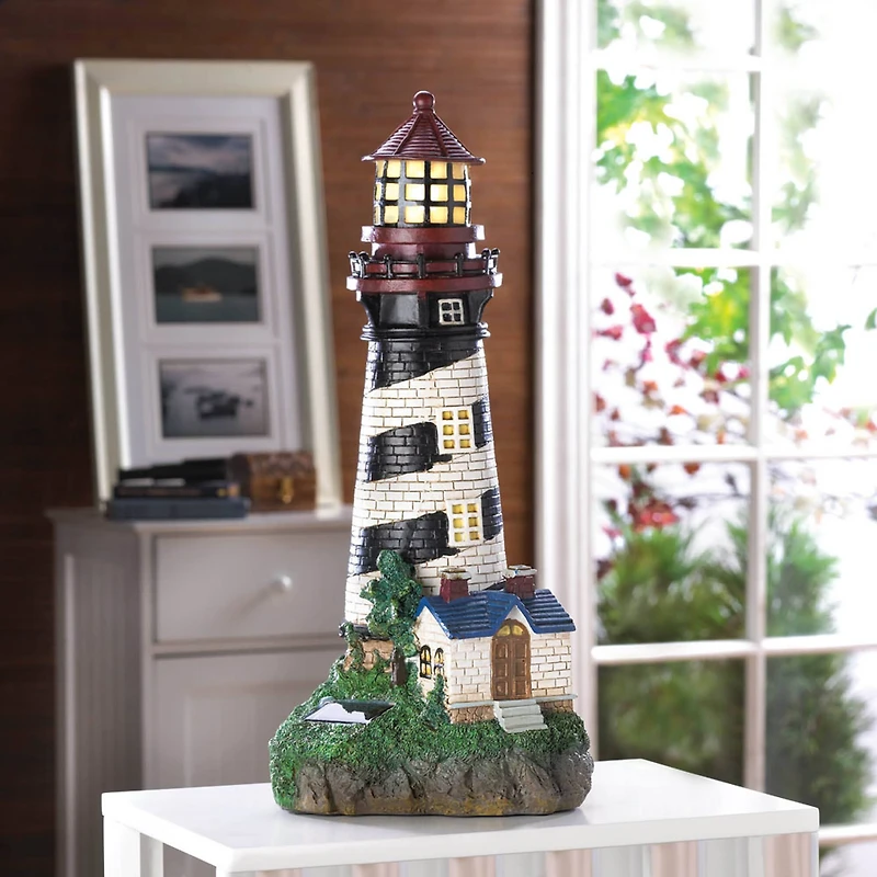 19" Solar-Powered Light House