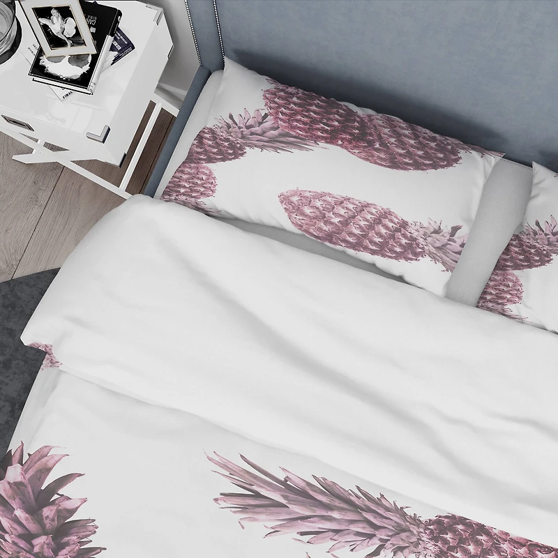 Designart 'Pineapple Summer Bliss III' Mid-Century Duvet Cover Set