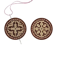 Wonderland Crafts Abstract Flower Magnetic Needle Holder Embroidery Kit, 2ct.