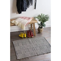 DII® Gray Squares Recycled Yarn Rug, 2ft. x 3ft.