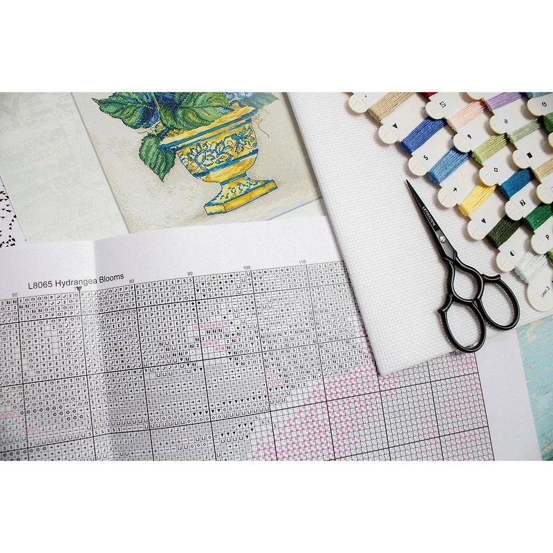 LetiStitch Hydrangea Blooms Counted Cross Stitch Kit