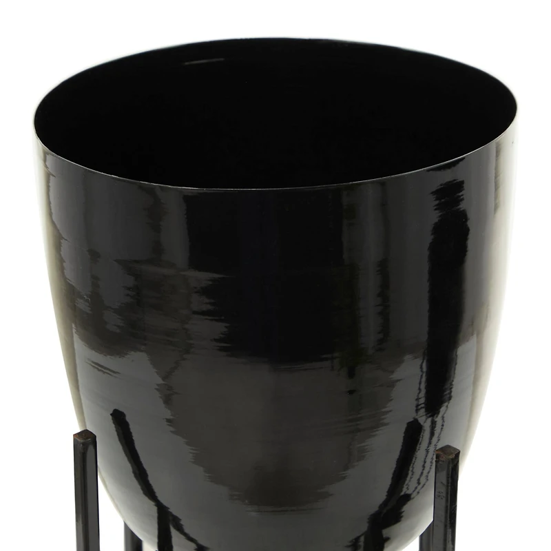 Black Metal Modern Planter, Set of 2" 32", 24"