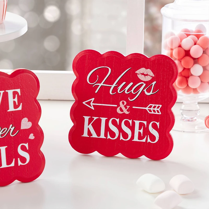 Glitzhome® 6" Valentine's Wooden Table Decor Set