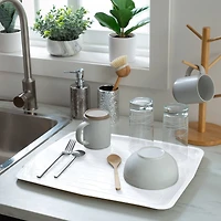 Kitchen Details Countertop Draining Tray