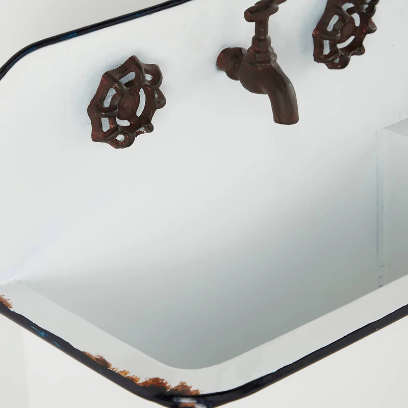 White Metal Wash Basin Planter Set