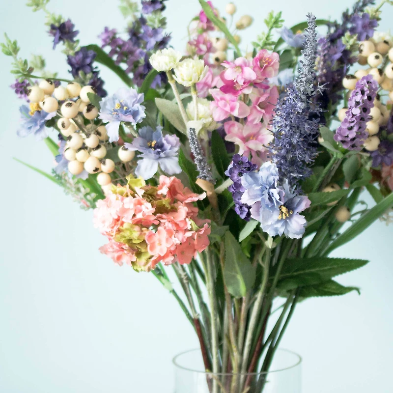 16" Lavender & Hydrangea Arrangement in Vase