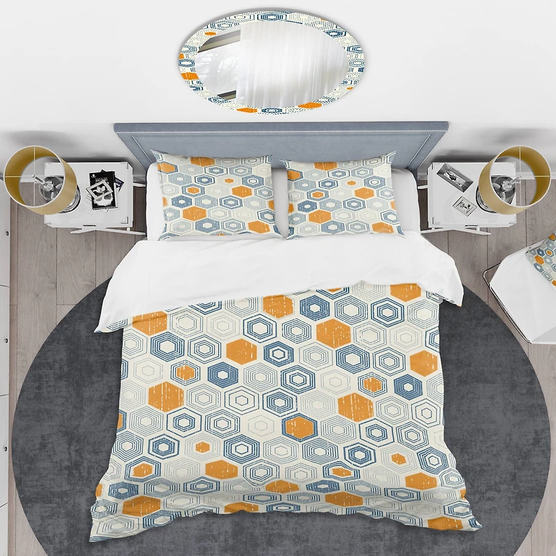 Designart 'Retro Hexagon Pattern IX' Mid-Century Duvet Cover Set
