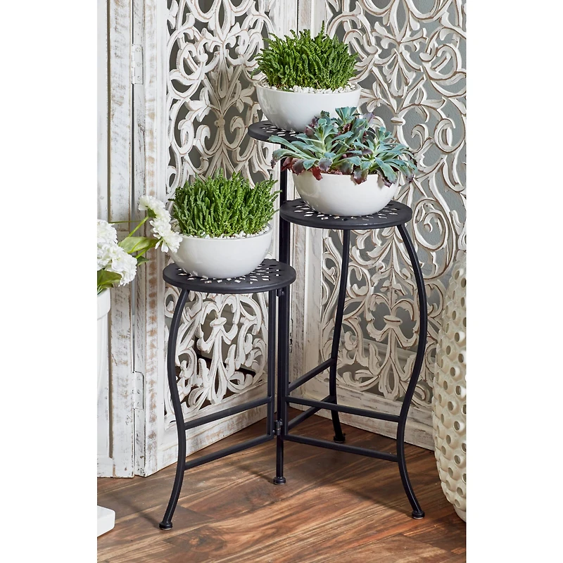 2ft. Black Metal Traditional Plantstand