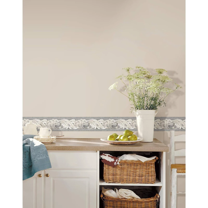 RoomMates Scrolling Leaves Architectural Peel & Stick Border