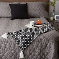 DII® Diamond Lattice Throw