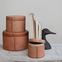 Hello Honey® 5.8" Black Iron Duck Bookends Set