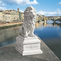 Design Toscano® 28" Lion of Florence Sentinel Statue