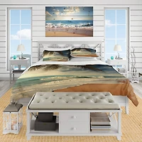 Designart 'Beautiful Tropical Beach with Palms' Beach Bedding Set