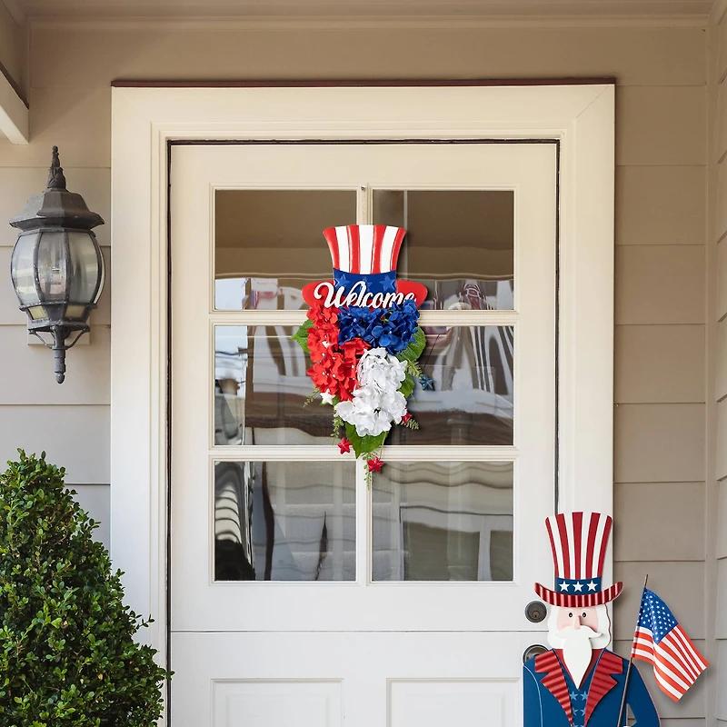 Glitzhome® 22.5" Patriotic Americana Metal Top Hat & Hydrangea Swag Wall Décor
