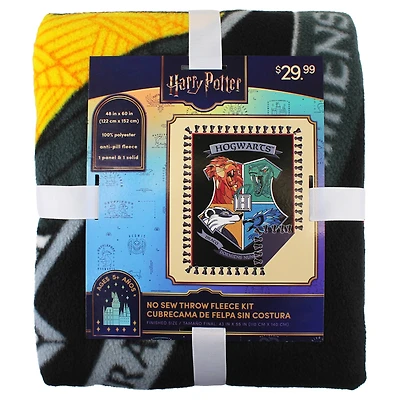 Harry Potter™ 43" x 55" Hogwarts™ Crest No Sew Fleece Throw Kit