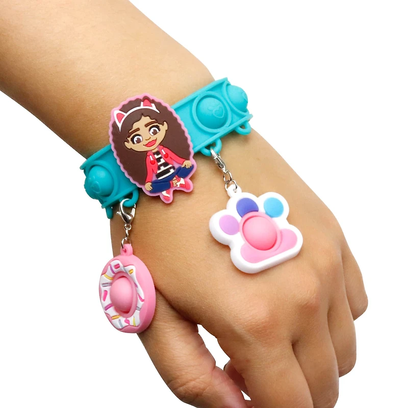 Pop-Eeze: Gabby's Dollhouse Bracelet Activity Set