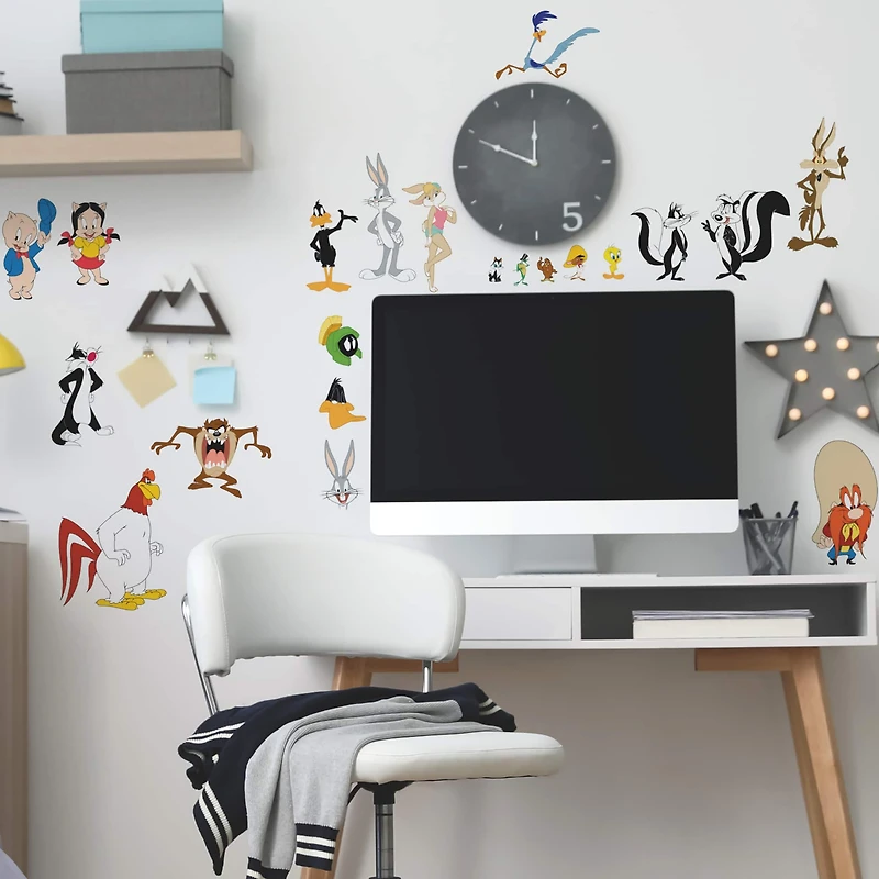 RoomMates Looney Tunes Peel & Stick Wall Decal Set