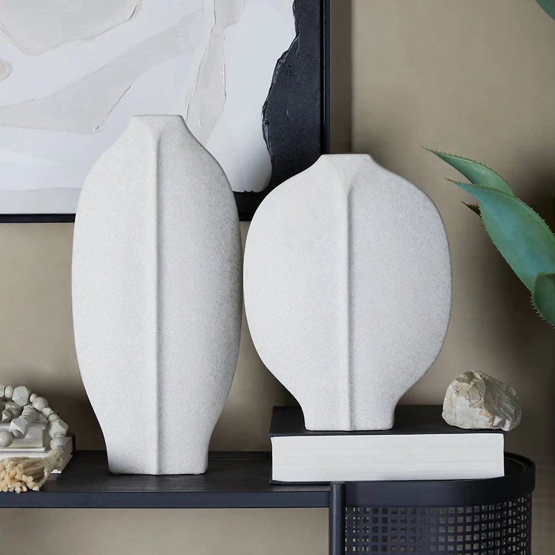 CosmoLiving by Cosmopolitan White Ceramic Textured Vase Set of 2 18", 13"
