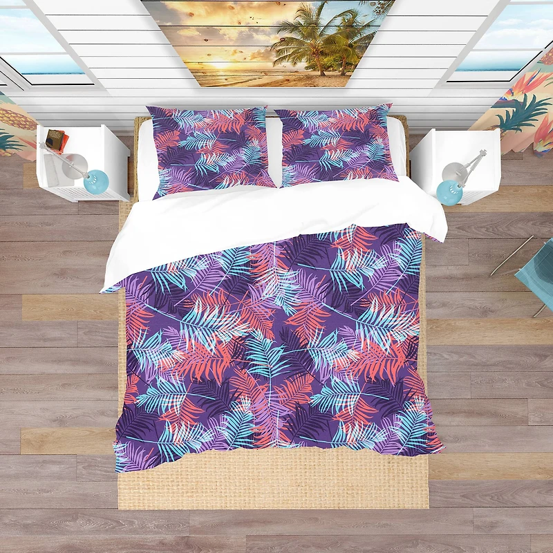 Designart 'Tropical Palm Leaves Pattern' Tropical Bedding Set