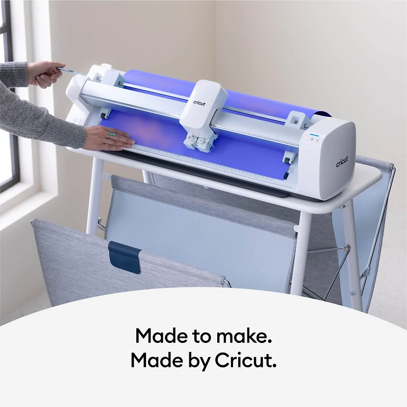 Cricut® Smart Iron-On™ Holographic Roll