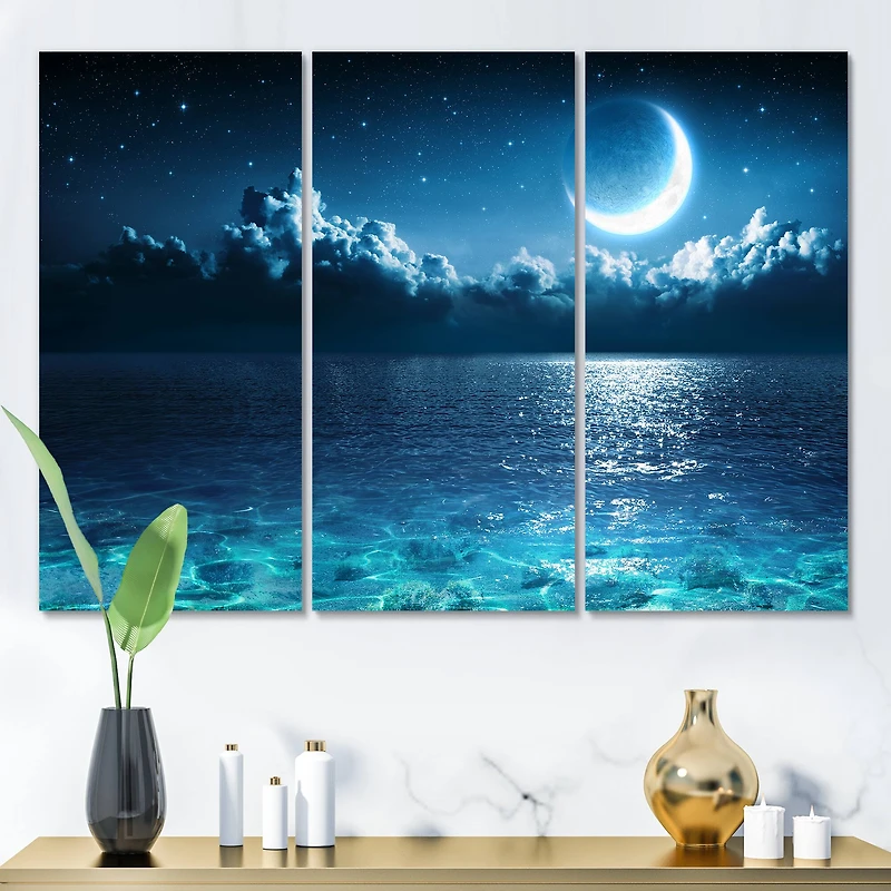 Designart - Romantic Moon Over Deep Blue Sea I