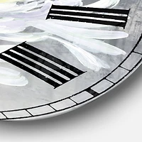 Designart 'Flower Cleome Splash I Traditional Wall Clock