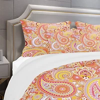 Designart 'Pattern Based on Traditional Asian Elements
' Mid-Century Modern Bedding Set