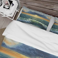 Designart 'Sunset Over Cloudy ocean' Sea & Shore Bedding Set