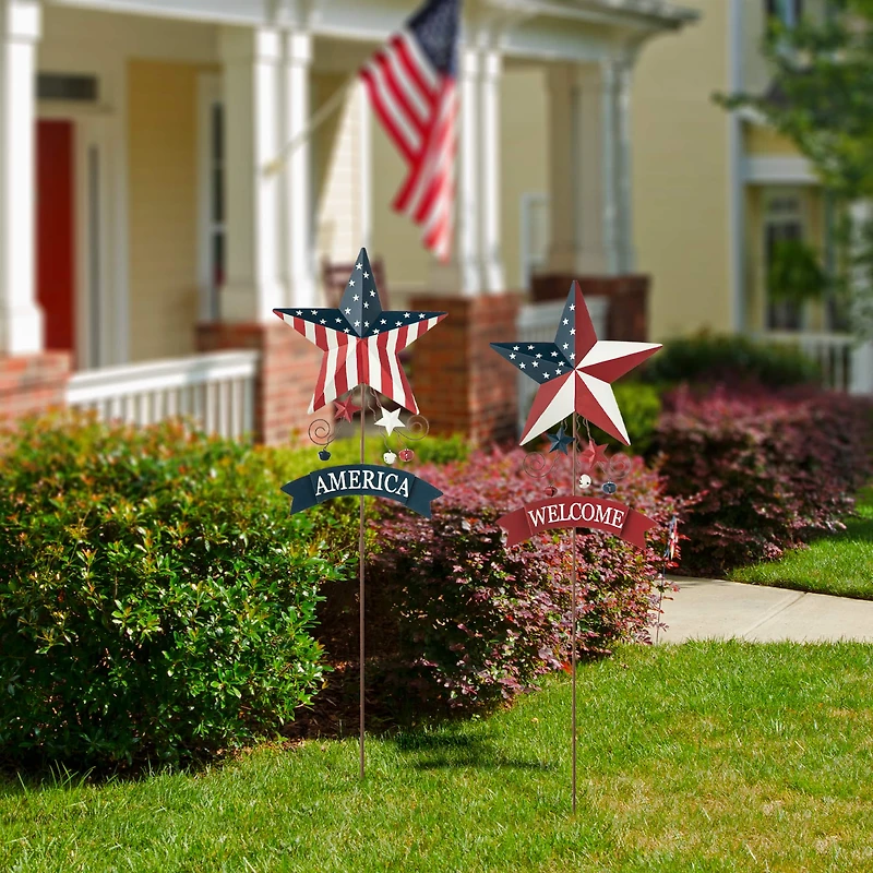 Glitzhome® 42" Patriotic America Star Yard Stake Set