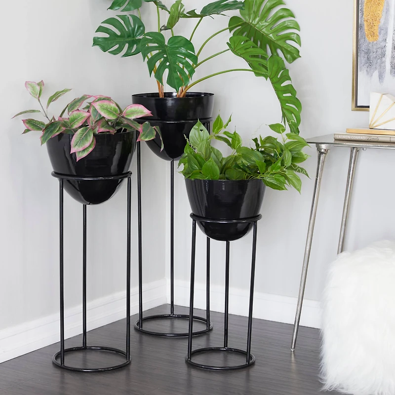 Set of 3 Black Iron Contemporary Planters, 13" x 13" x 13"