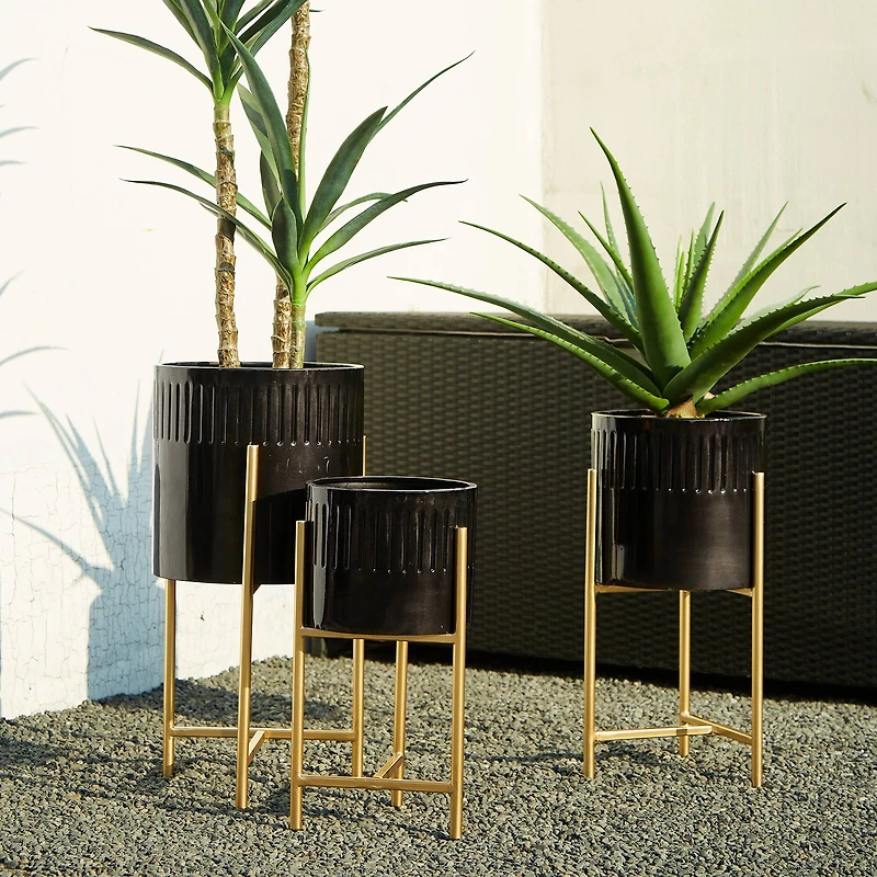 Glitzhome® Black & Gold Modern Glossy Metal Plant Stand, 3ct.