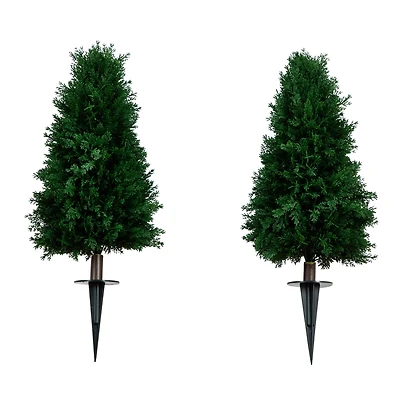 2.5ft. UV Resistant Cedar Plant Set with Integrated Ground Stake